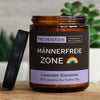 männerfreie zone | https://frechekerzen.s3.eu-central-1.amazonaws.com/release/250ml+GROSS/lgbtq/lesbian/images/laveis/main-live.jpg FRECHEKERZEN, Witzige Sojawachs Duftkerze mit frechem Spruch und aufregendem Duft, ideal als lustiges handgemachtes Geschenk