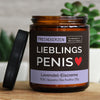 lieblings penis | https://frechekerzen.s3.eu-central-1.amazonaws.com/release/250ml+GROSS/partner/mann/images/laveis/main-live.jpg FRECHEKERZEN, Witzige Sojawachs Duftkerze mit frechem Spruch und aufregendem Duft, ideal als lustiges handgemachtes Geschenk