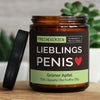 lieblings penis | https://frechekerzen.s3.eu-central-1.amazonaws.com/release/250ml+GROSS/partner/mann/images/greenap/main-live.jpg FRECHEKERZEN, Witzige Sojawachs Duftkerze mit frechem Spruch und aufregendem Duft, ideal als lustiges handgemachtes Geschenk