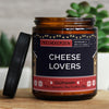 cheese lovers | https://frechekerzen.s3.eu-central-1.amazonaws.com/release/250ml+GROSS/food/images/gluwein/main-live.jpg FRECHEKERZEN, Witzige Sojawachs Duftkerze mit frechem Spruch und aufregendem Duft, ideal als lustiges handgemachtes Geschenk