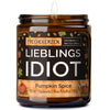 lieblings idiot | https://frechekerzen.s3.eu-central-1.amazonaws.com/release/250ml+GROSS/partner/mann/images/kuerbis/main-od.jpg FRECHEKERZEN, Witzige Sojawachs Duftkerze mit frechem Spruch und aufregendem Duft, ideal als lustiges handgemachtes Geschenk